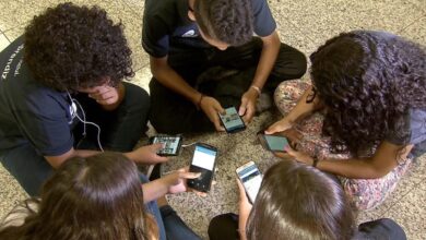 Photo of Volta às aulas sem celular: saiba como vai funcionar a nova lei