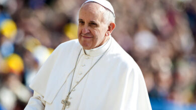 Photo of Papa está de bom humor, fala com pessoa próxima e está melhor, diz Vaticano